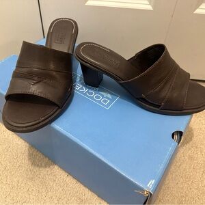 Dockers Women's Brown Heeled Mules